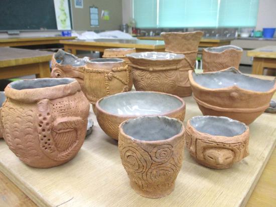 画像：縄文風陶器の製作例