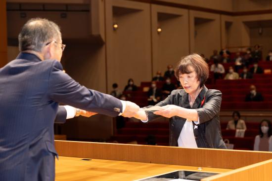 社会福祉施設従事者部門代表：松山　恵美様