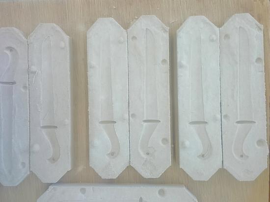 画像：砂型の組み立て