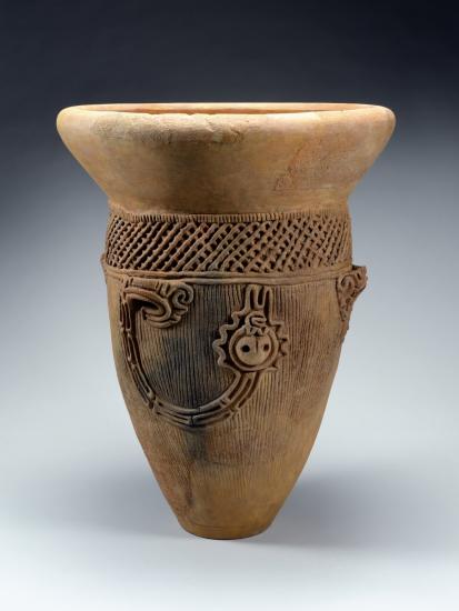 画像：上コブケ遺跡出土・深鉢形土器