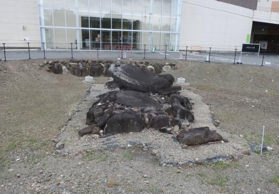 甲斐市お舟石古墳