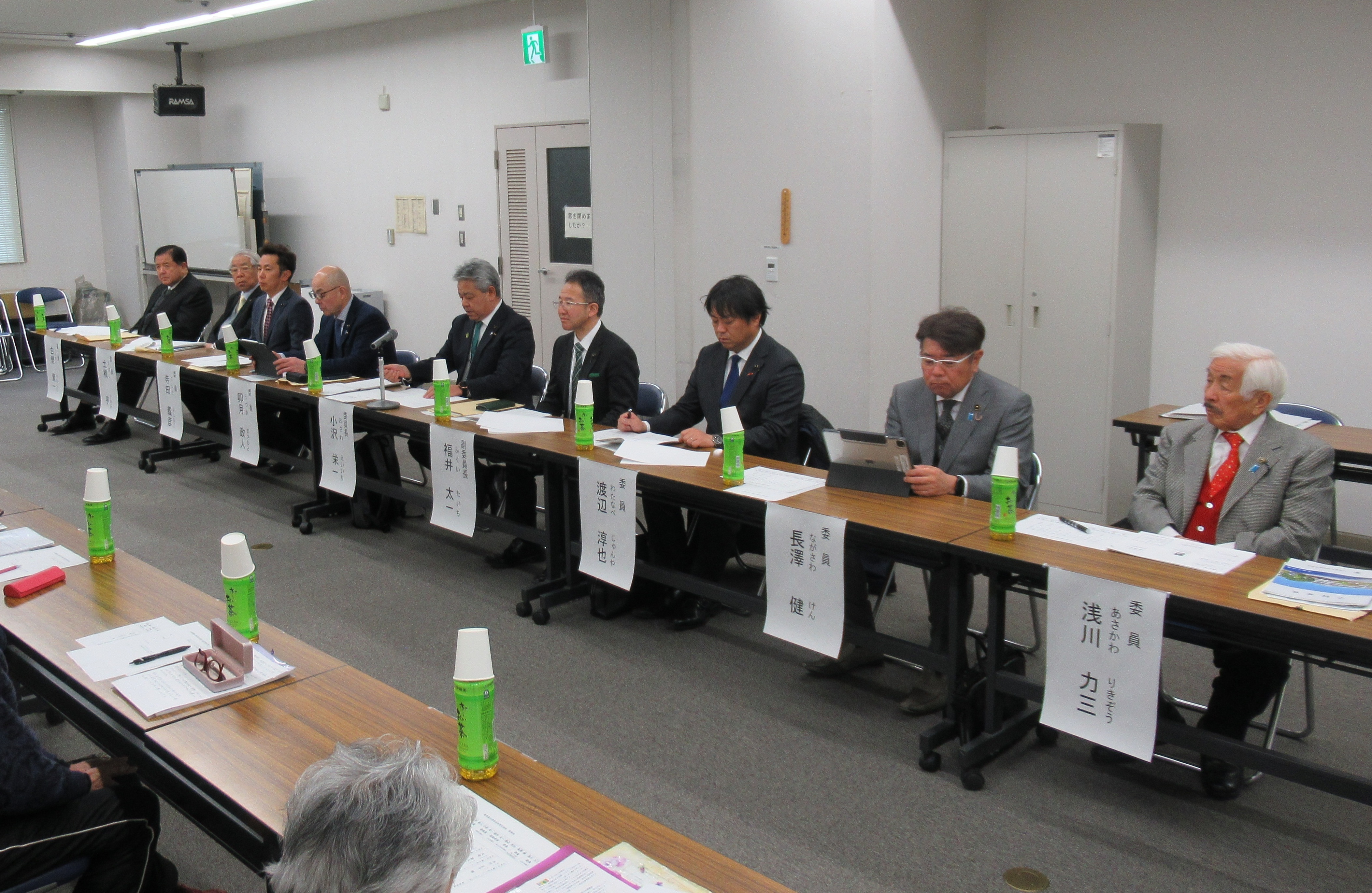 R80209教育厚生委員会県内調査山梨県福祉プラザ意見交換会