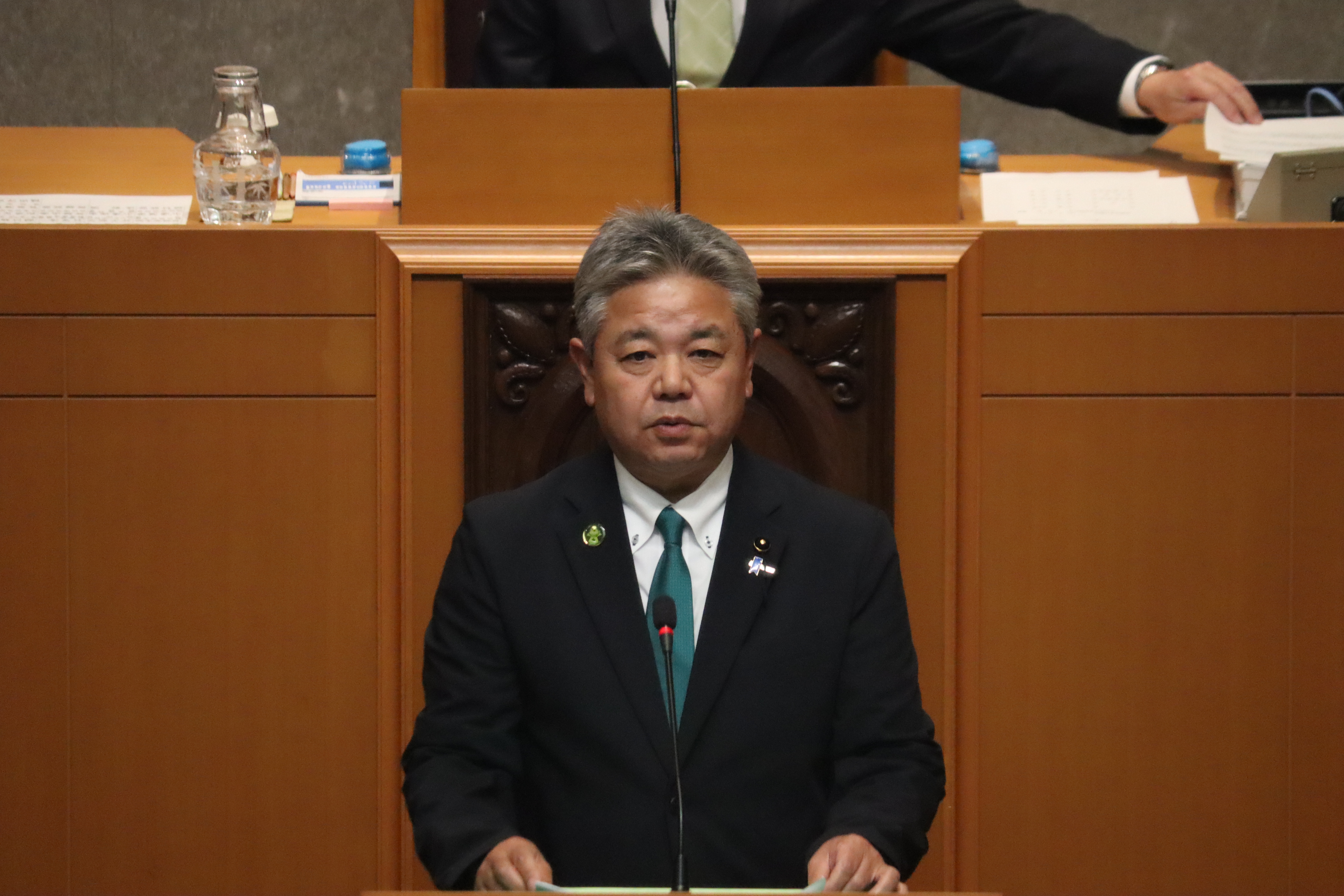 R802242月定例会小沢議員