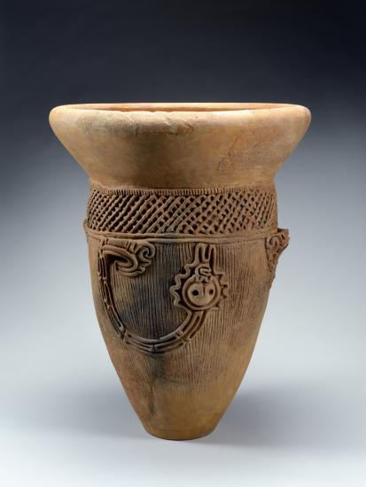 画像：上コブケ遺跡出土・深鉢形土器