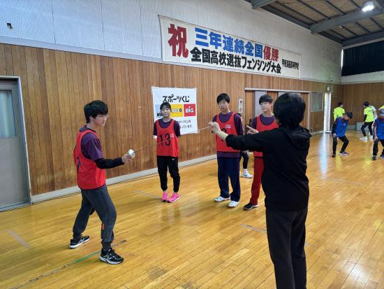 フェンシング５