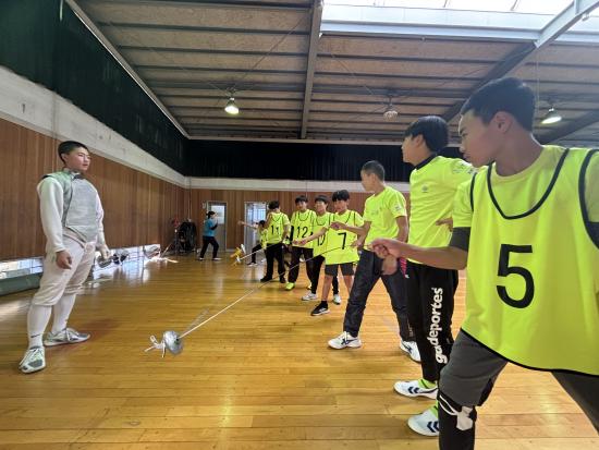 フェンシング８