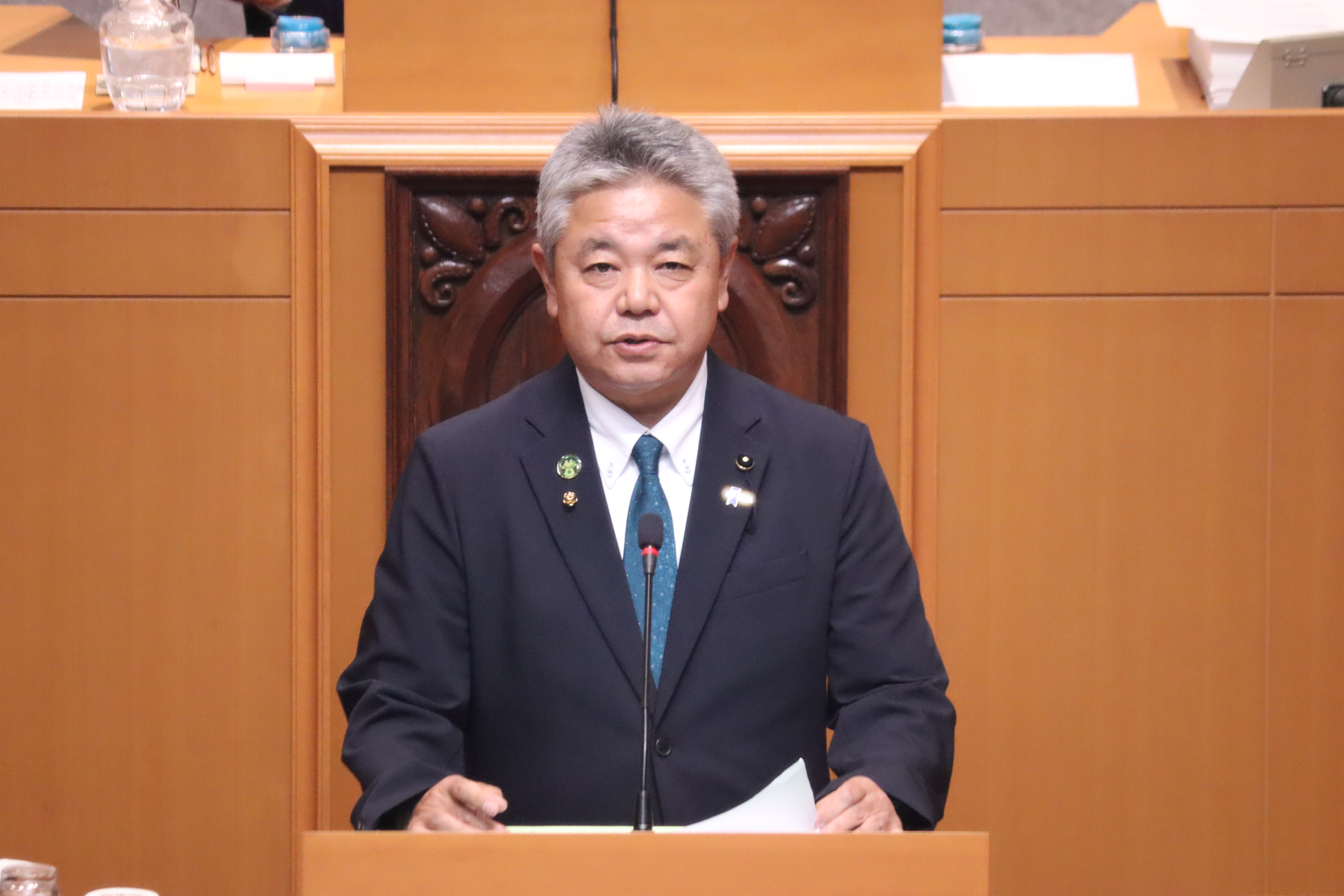 R80930代表質問小沢議員