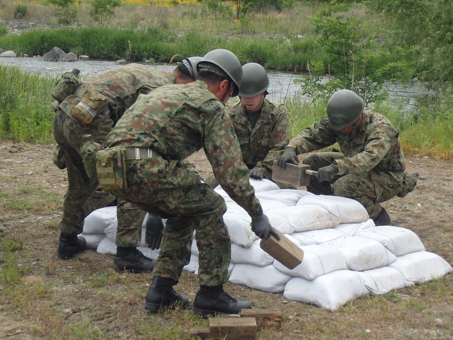 水防工法(自衛隊)