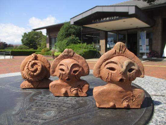 画像:土偶の製作例