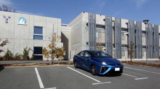 山梨大学燃料電池ナノ材料研究センター
